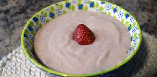 Raw STRAWBERRY CASHEW SAUCE for Pancakes and Waffles